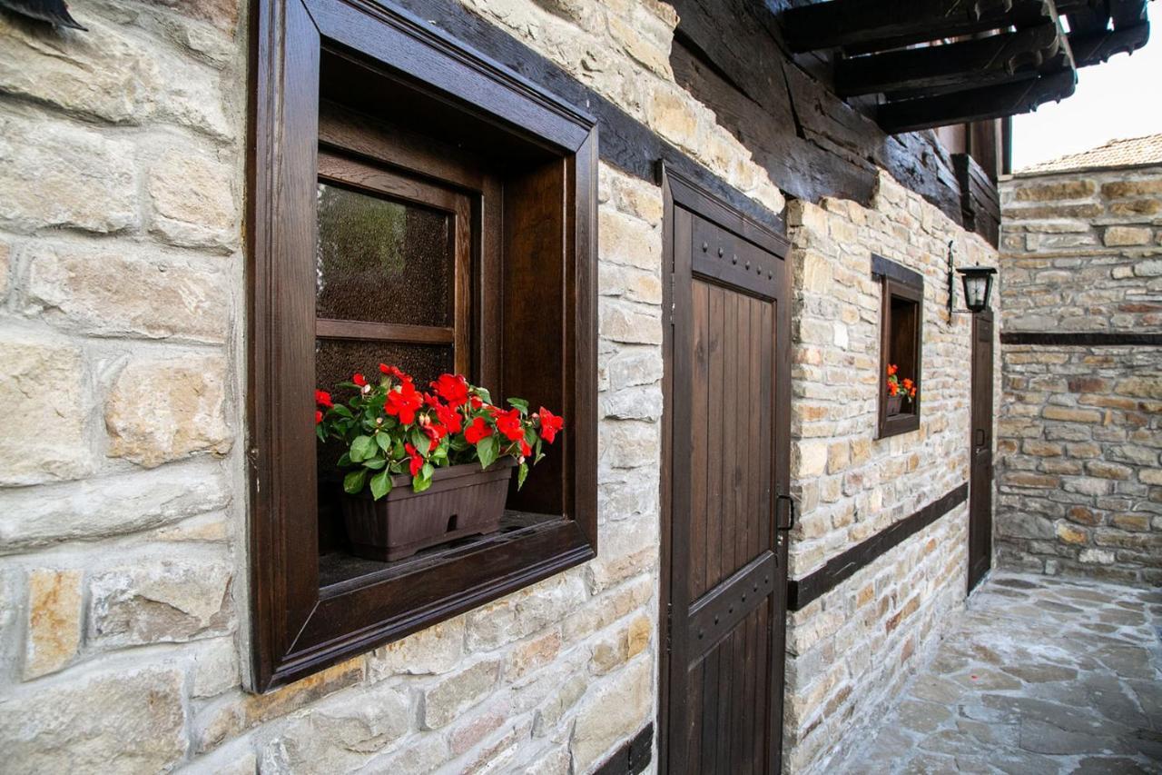 Соколови Къщи Gabrovo Esterno foto